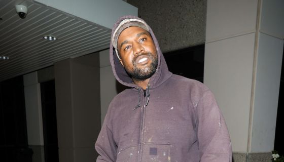 Kanye Compares Himself To George Floyd In Apology To Family Kanye Compares Himself To George Floyd In Apology To Family