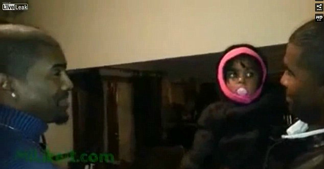 little girl meets father's identical twin for first time