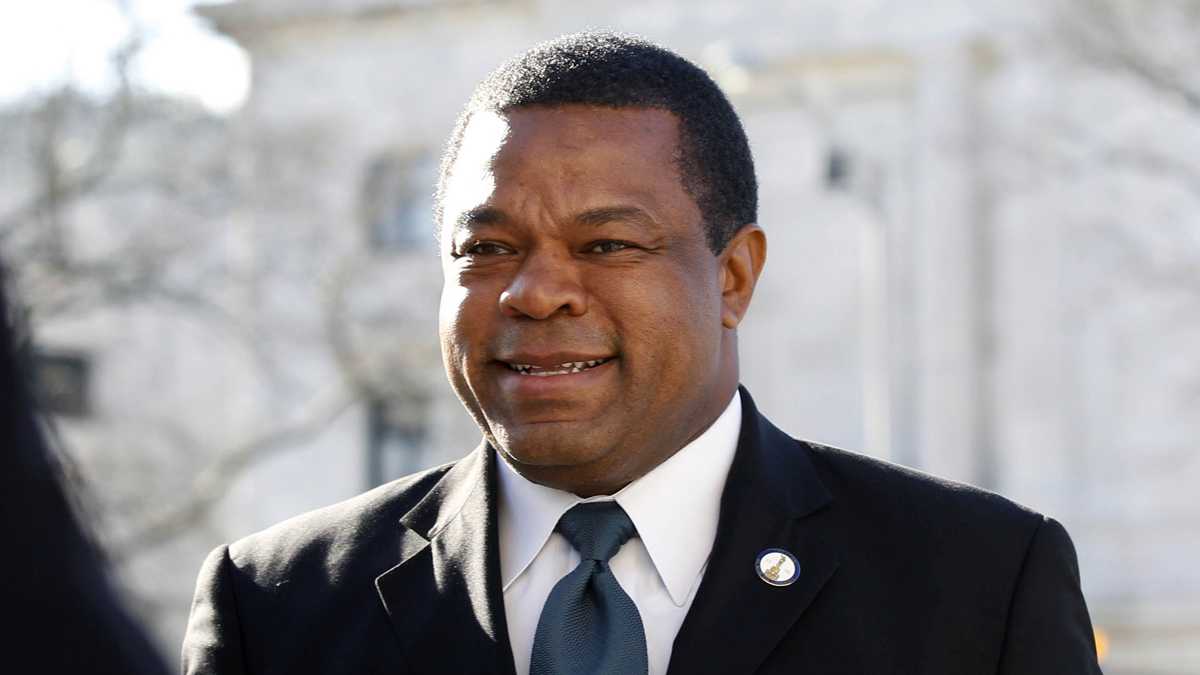 l_20140106-trenton-mayor-mack-1200