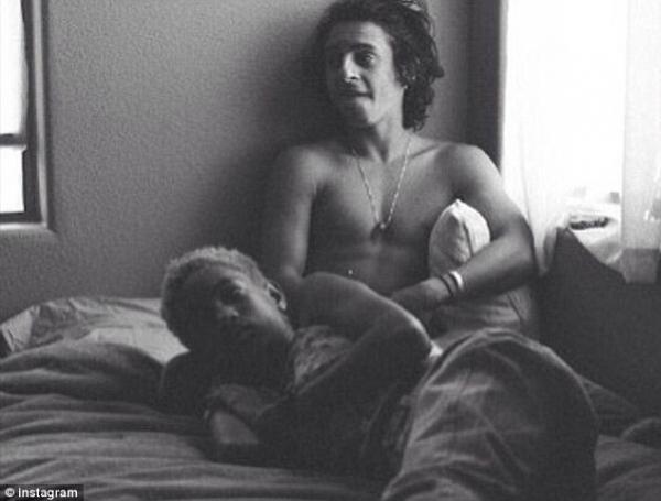 willow-smith-moises-arias