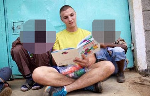 1407278363685_wps_7_article_2701543_1FE0FD010