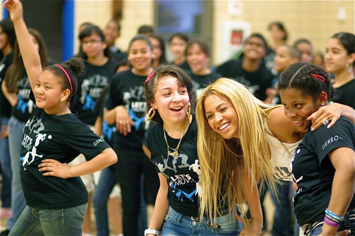 Beyonce Joins in NYC Dance Class