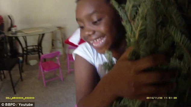 23B309D100000578-0-image-a-2_1417611346254