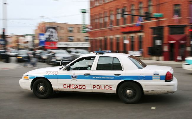 1024px-Chicago_police_pan-2009-wikimedia-650