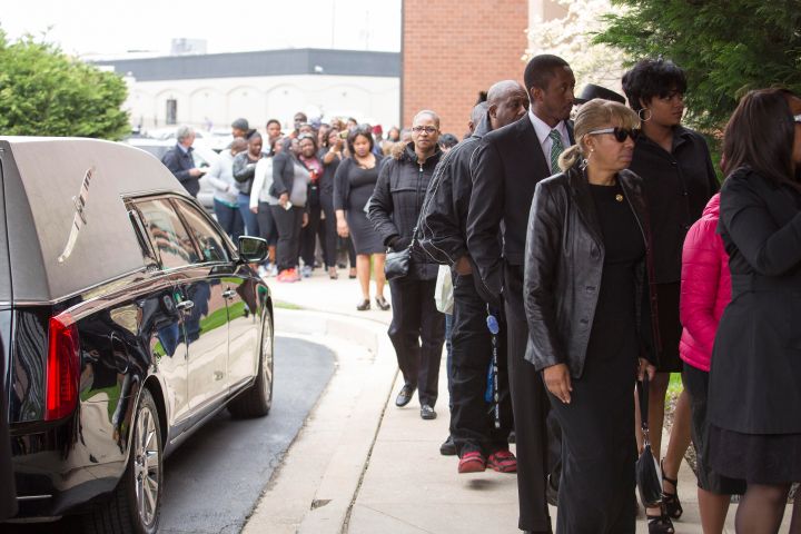 Lining up to mourn Freddie Gray