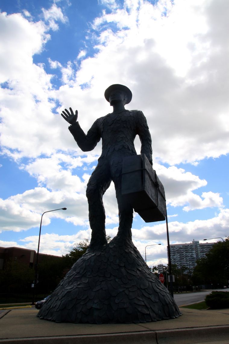 The Great Migration Statue in Chicago