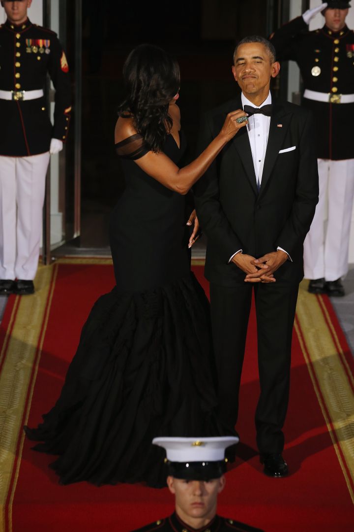 First Lady Michelle Obama Stuns In Vera Wang At State Dinner, Shuts Down The Internet