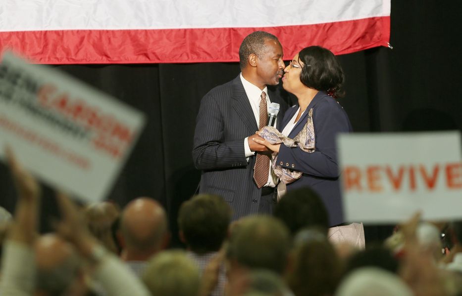 GOP Presidential Candidate Ben Carson Campaigns In Ohio