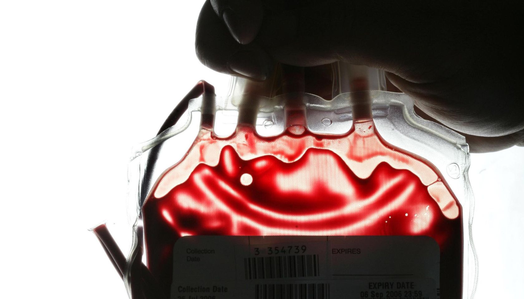 Blood from the Red Cross service distribution centre, 30 July 2006. THE AGE Pic