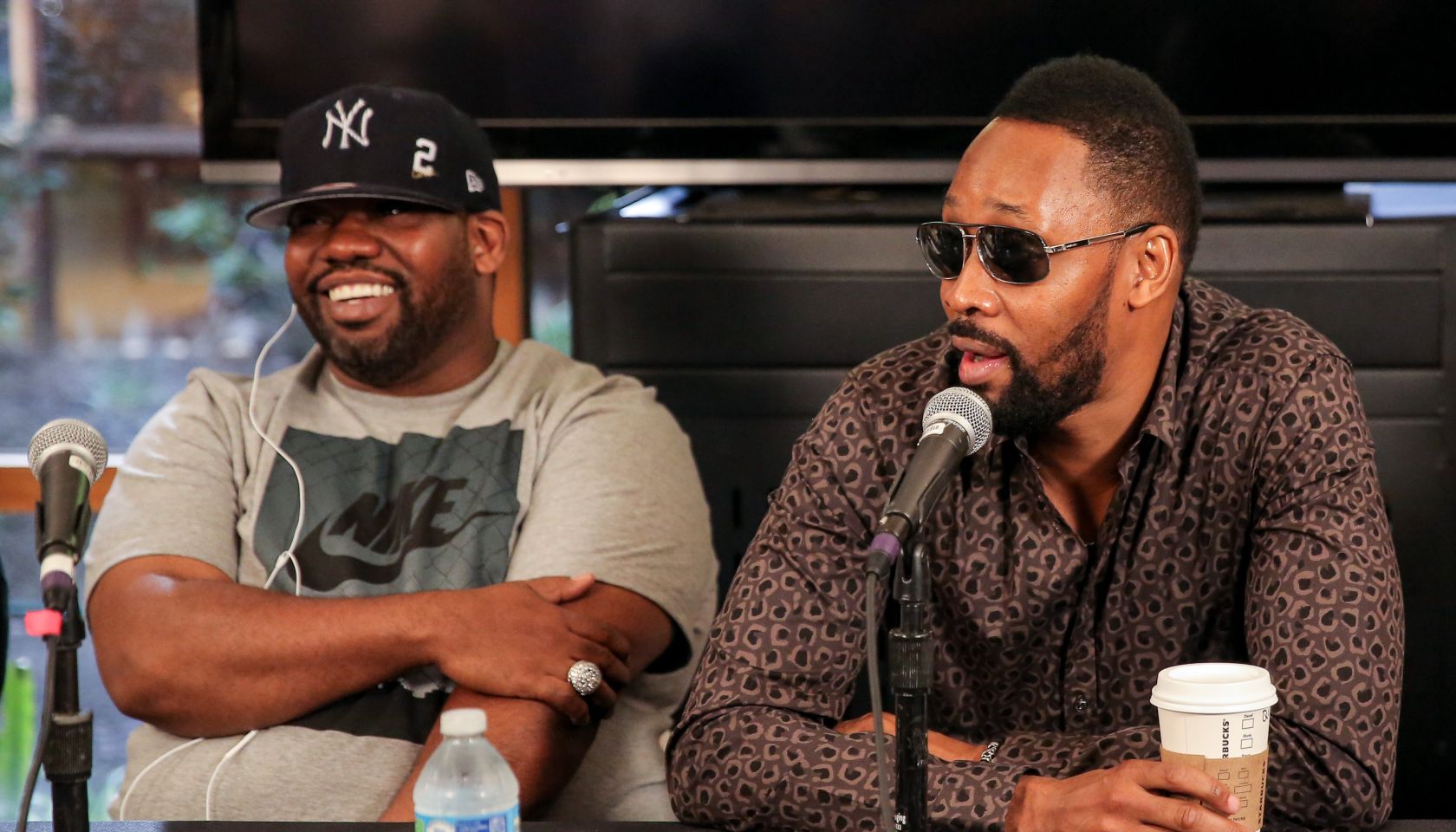 Warner Bros. Records Signs Legendary Hip-Hop Group Wu Tang