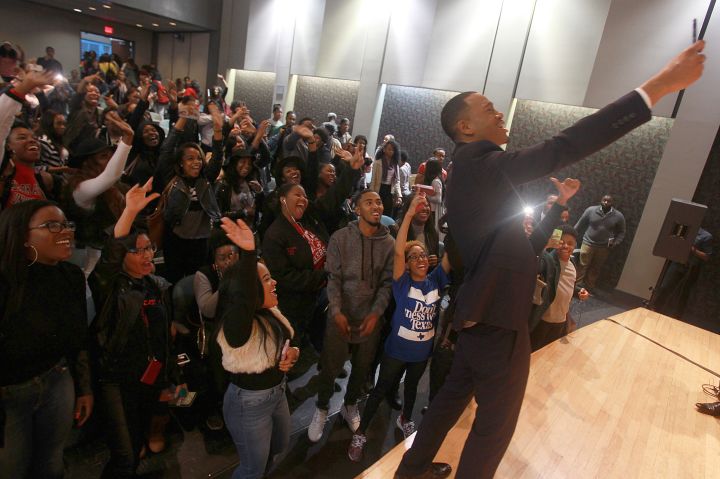 Actor, philanthropist and HBCU alumni Terrence ‘J’ Jenkins joins student attendees for a selfie during the Wells Fargo My Life, My Story, #MyUntold℠ Town Hall on November 10, 2015 at the Atlanta University Center Consortium.