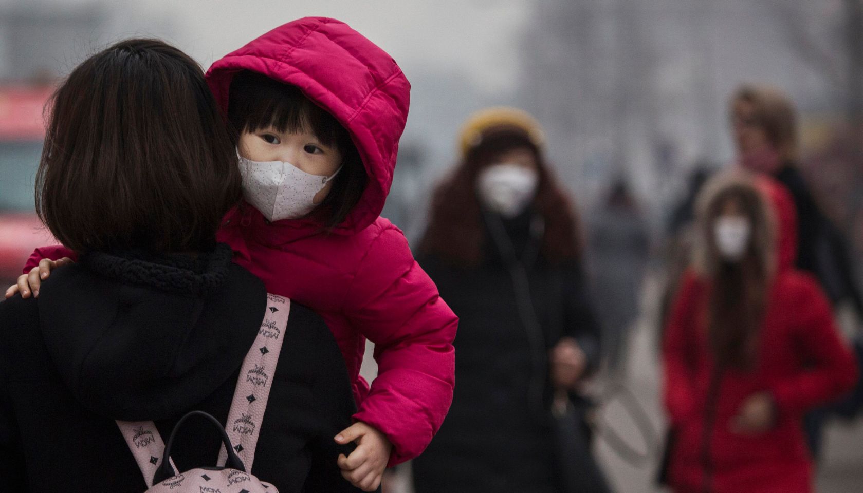Beijing Issues Red Alert On Air Pollution For The First Time