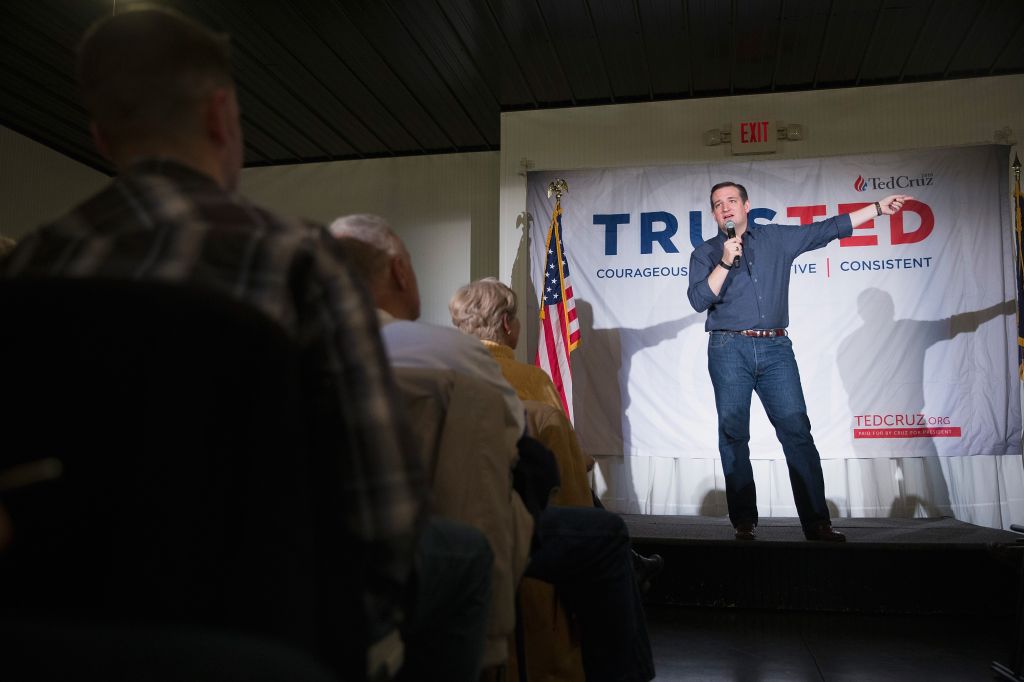 GOP Presidential Candidate Ted Cruz Campaigns In South Carolina