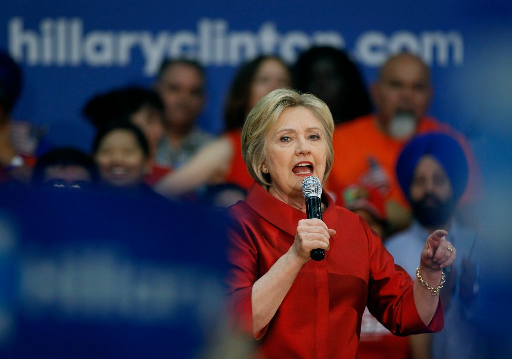 Hillary Clinton Campaigns In Phoenix One Day Before Arizona Primary