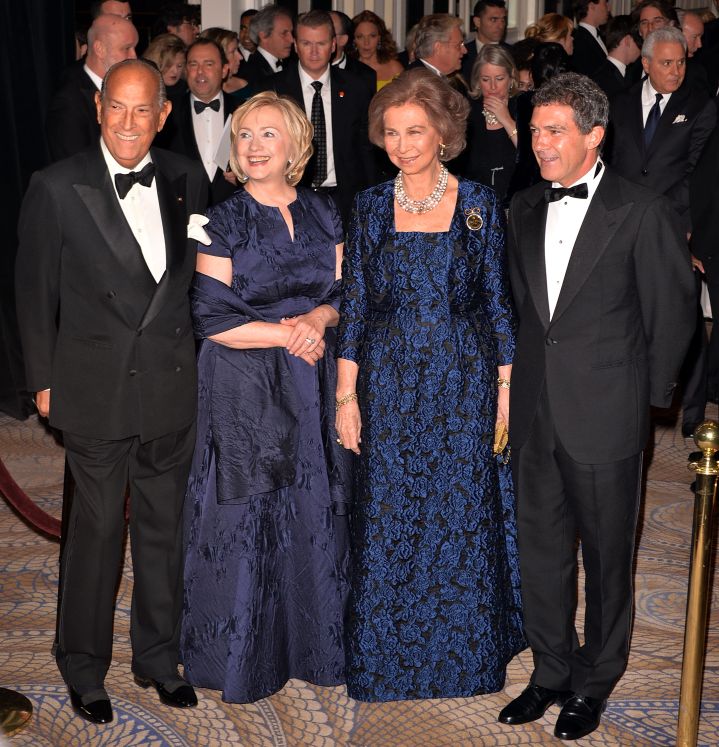 Hillary Clinton With Oscar de la Renta and Antonio Banderas