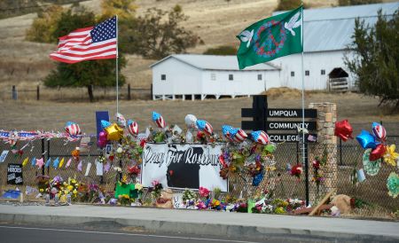 Obama Visits Roseburg, As Community Recovers From Last Week's Shooting