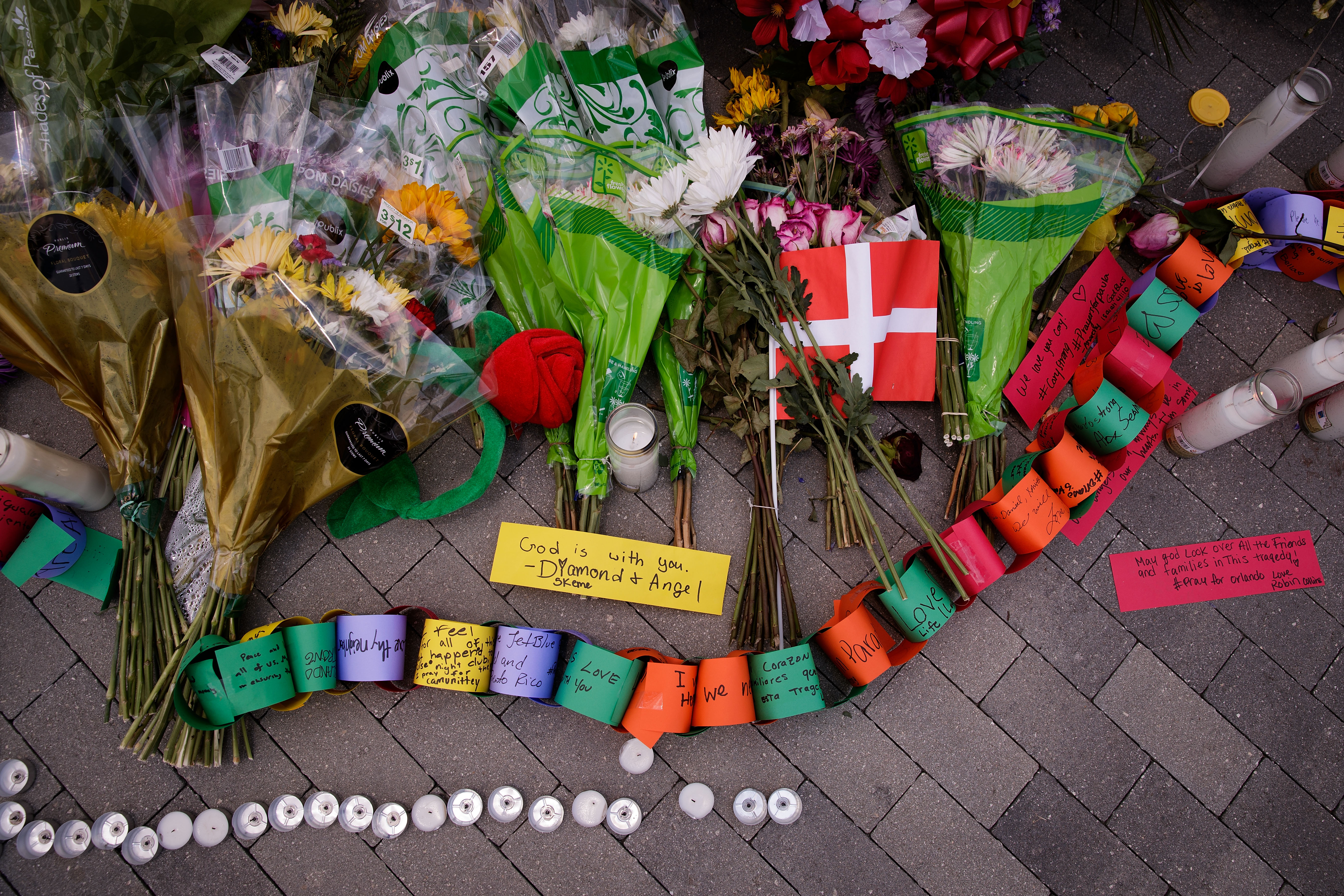 49 Dead In Mass Shooting At Gay Nightclub In Orlando
