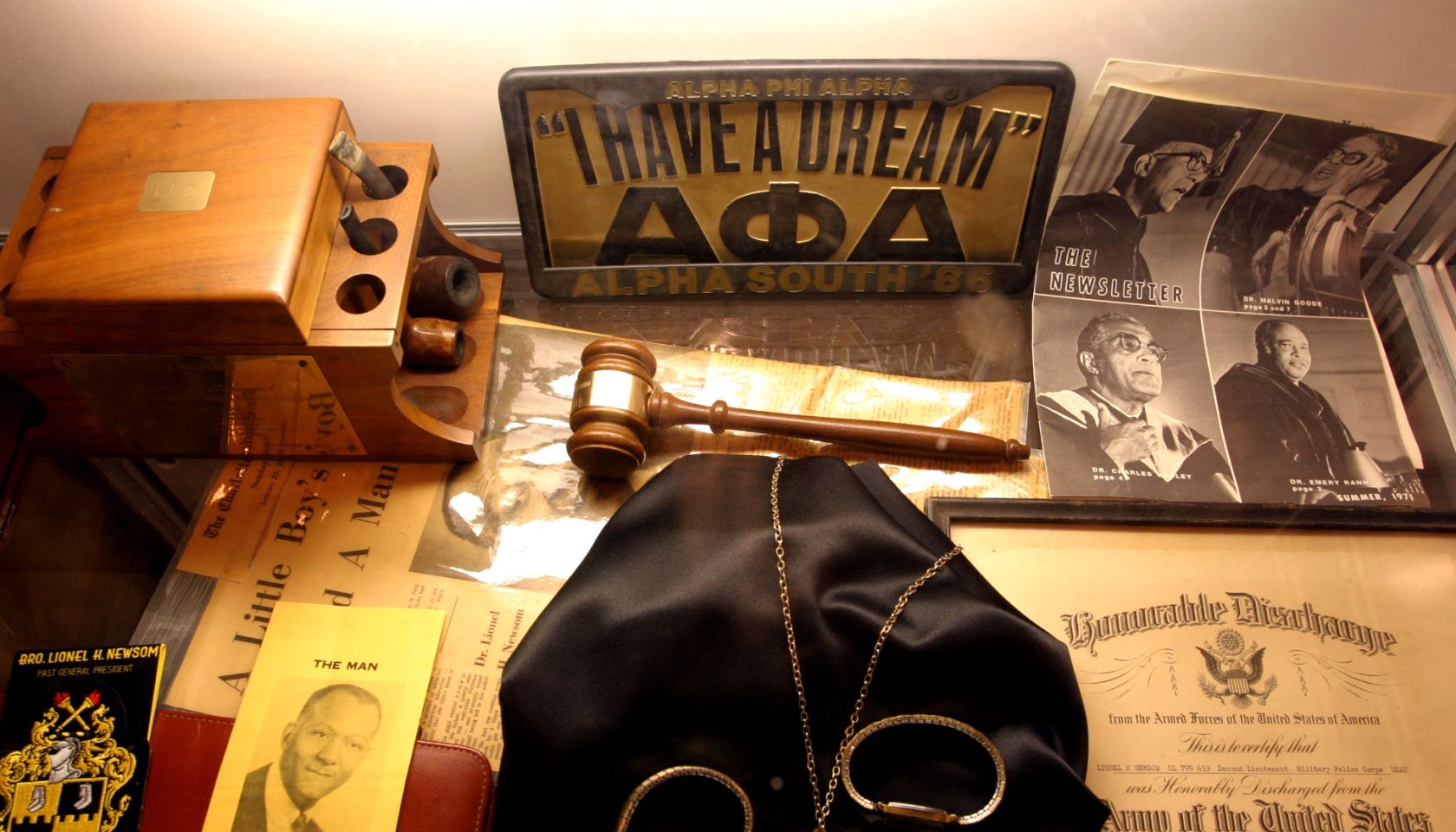 dc_alpha3 7/25/06 182437 Marroitt Wardman Park Hotel DC Post Photos by Rich Lipski From the centennt