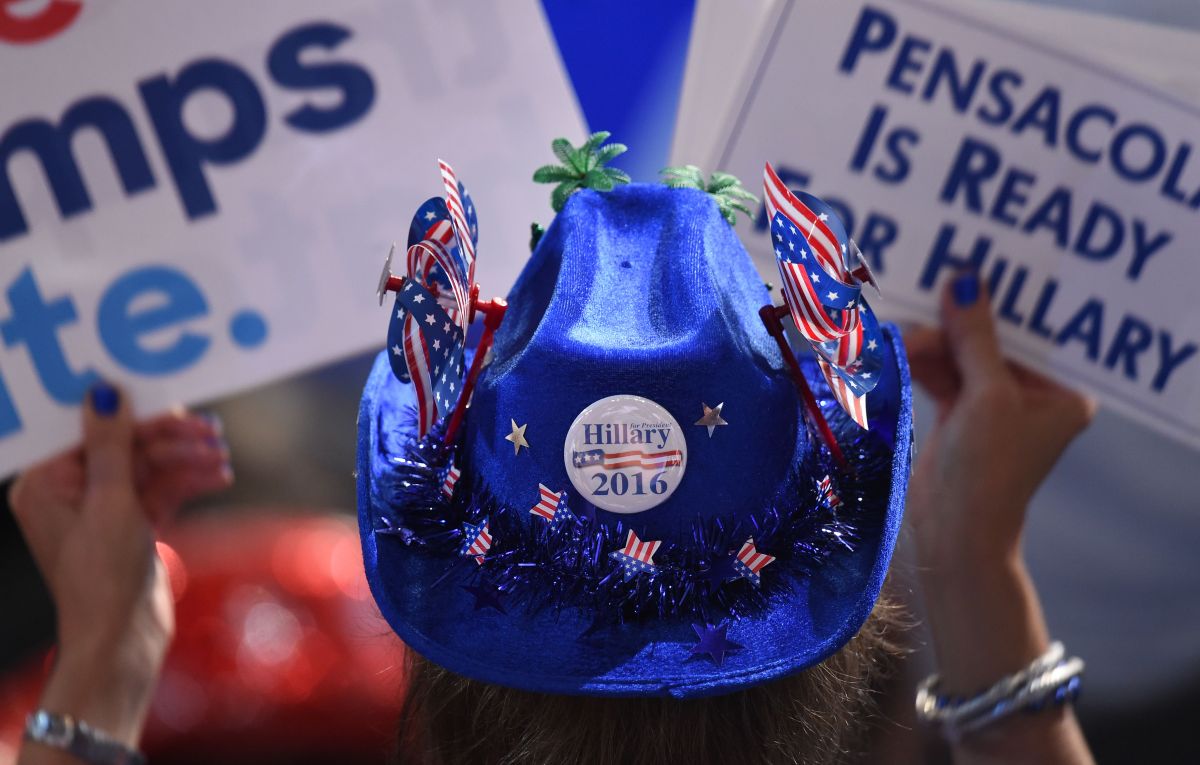 US-VOTE-DEMOCRATS-CONVENTION