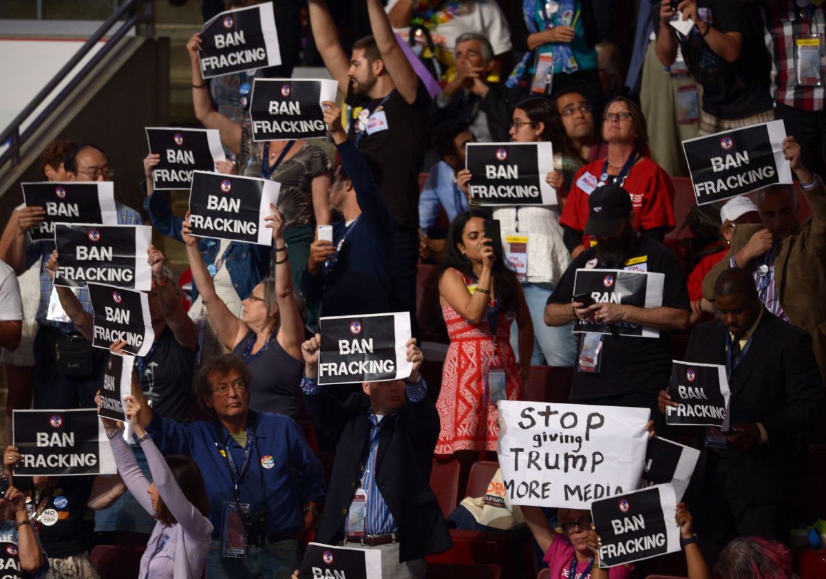 US-VOTE-DEMOCRATS-CONVENTION