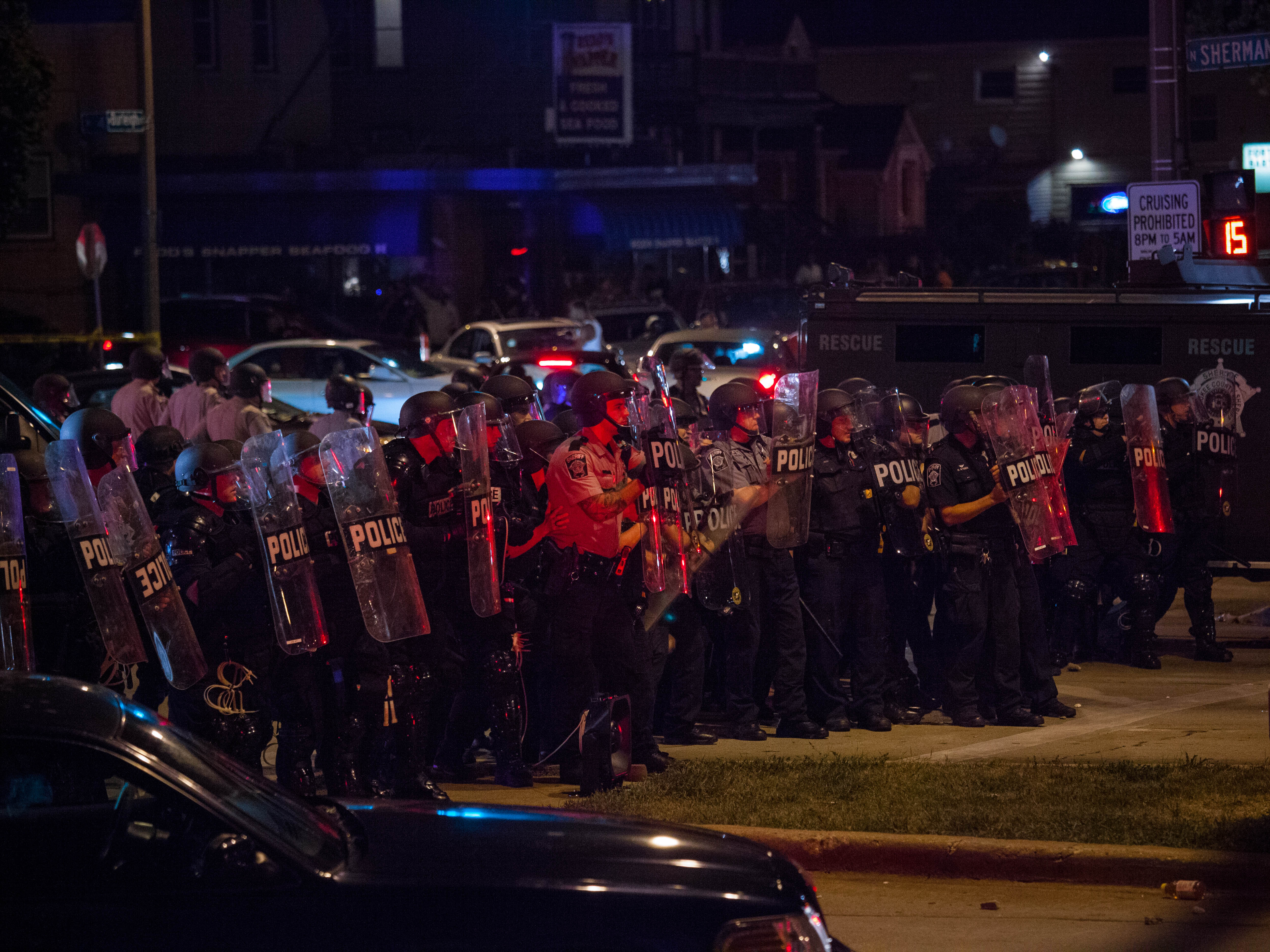 Tensions High In Milwaukee Night After Police Shooting Of Armed Suspect Sparks Violence In City