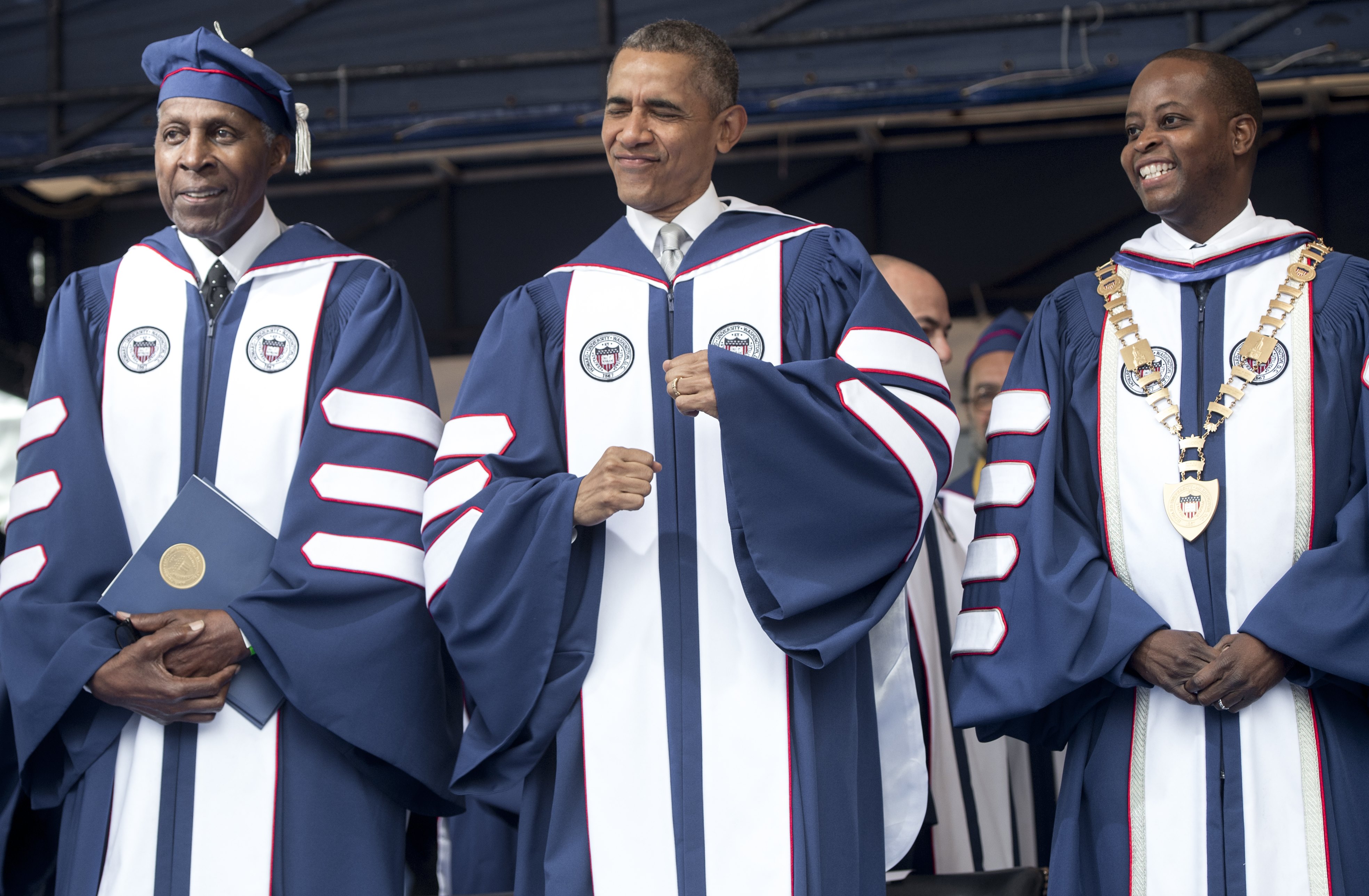 US-POLITICS-OBAMA-COMMENCEMENT-government