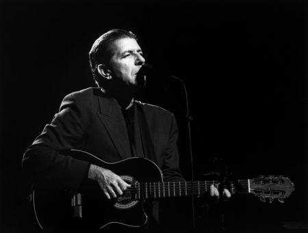 Leonard Cohen, 82