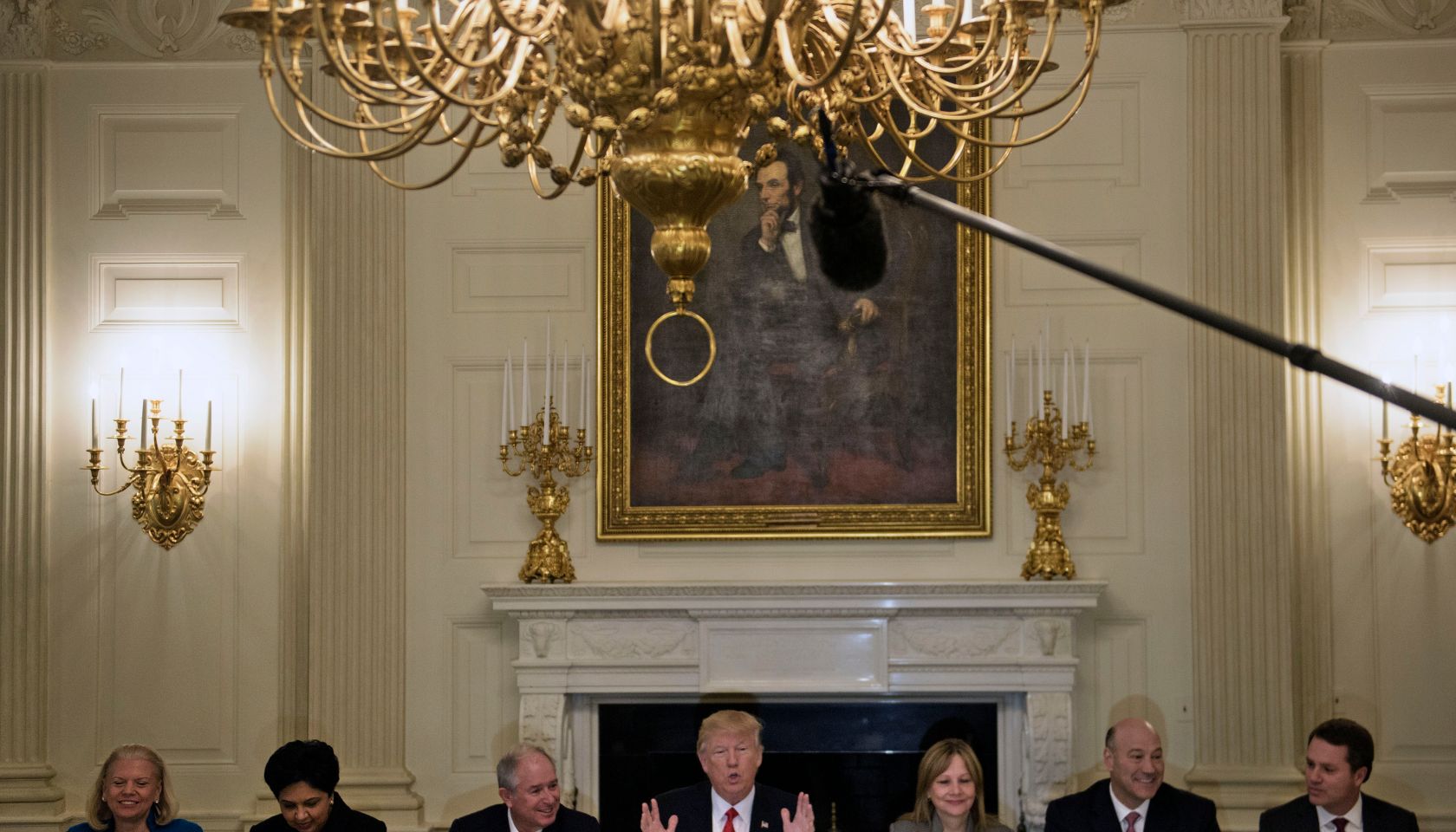 US-POLITICS-TRUMP-POLICY FORUM