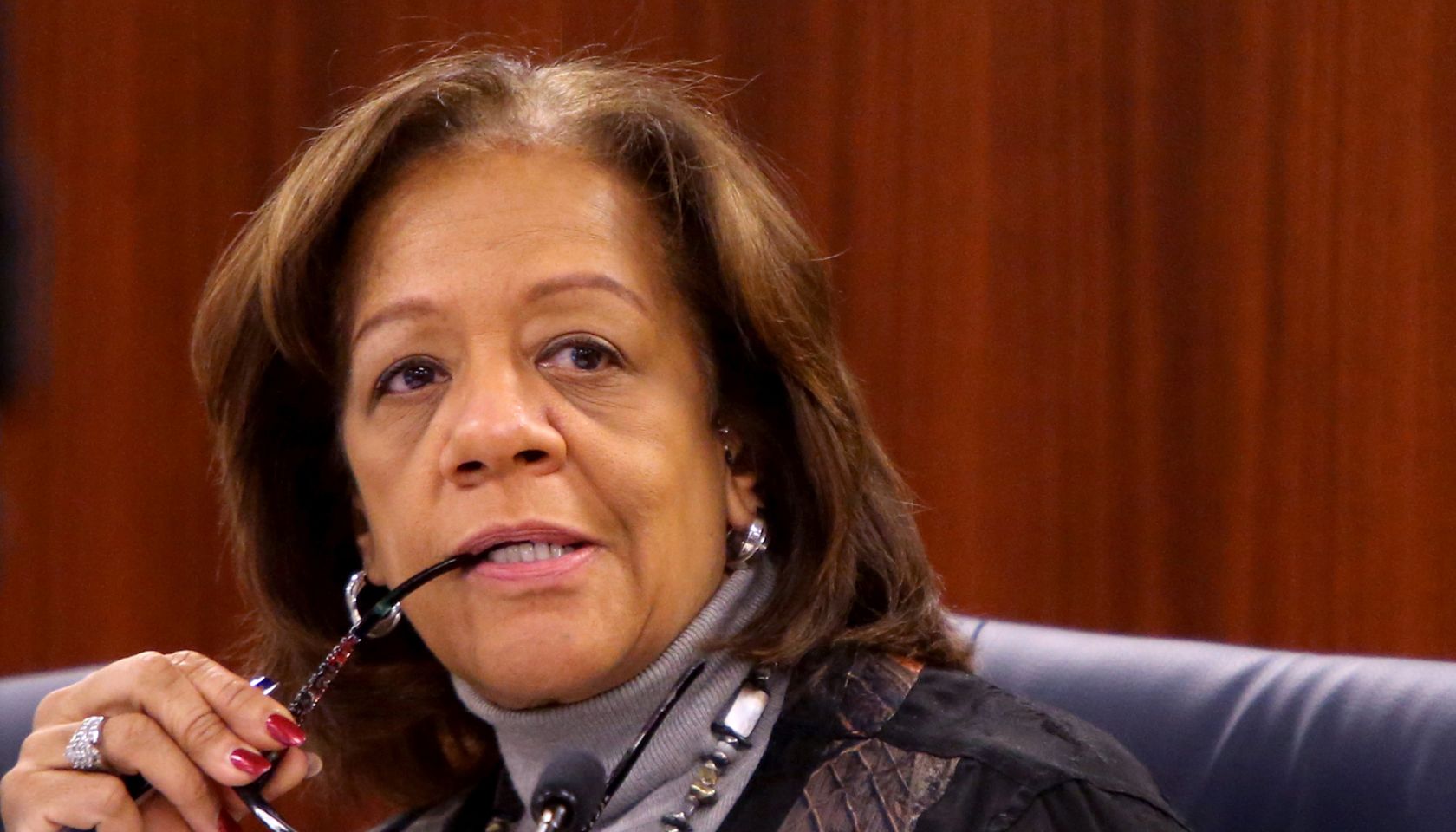 Chicago schools chief resigns amid federal criminal investigation