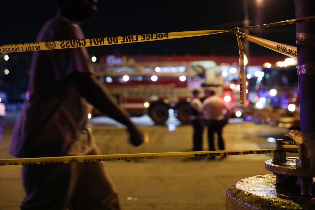 41 injured, 3 killed in weekend shootings