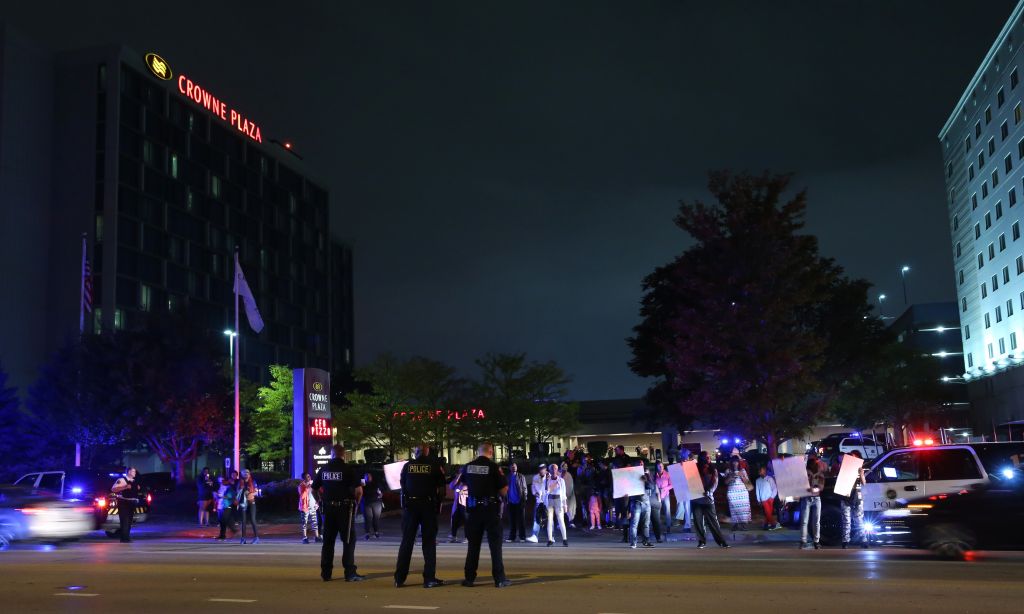 Teen from Chicago found dead in walk-in freezer at hotel