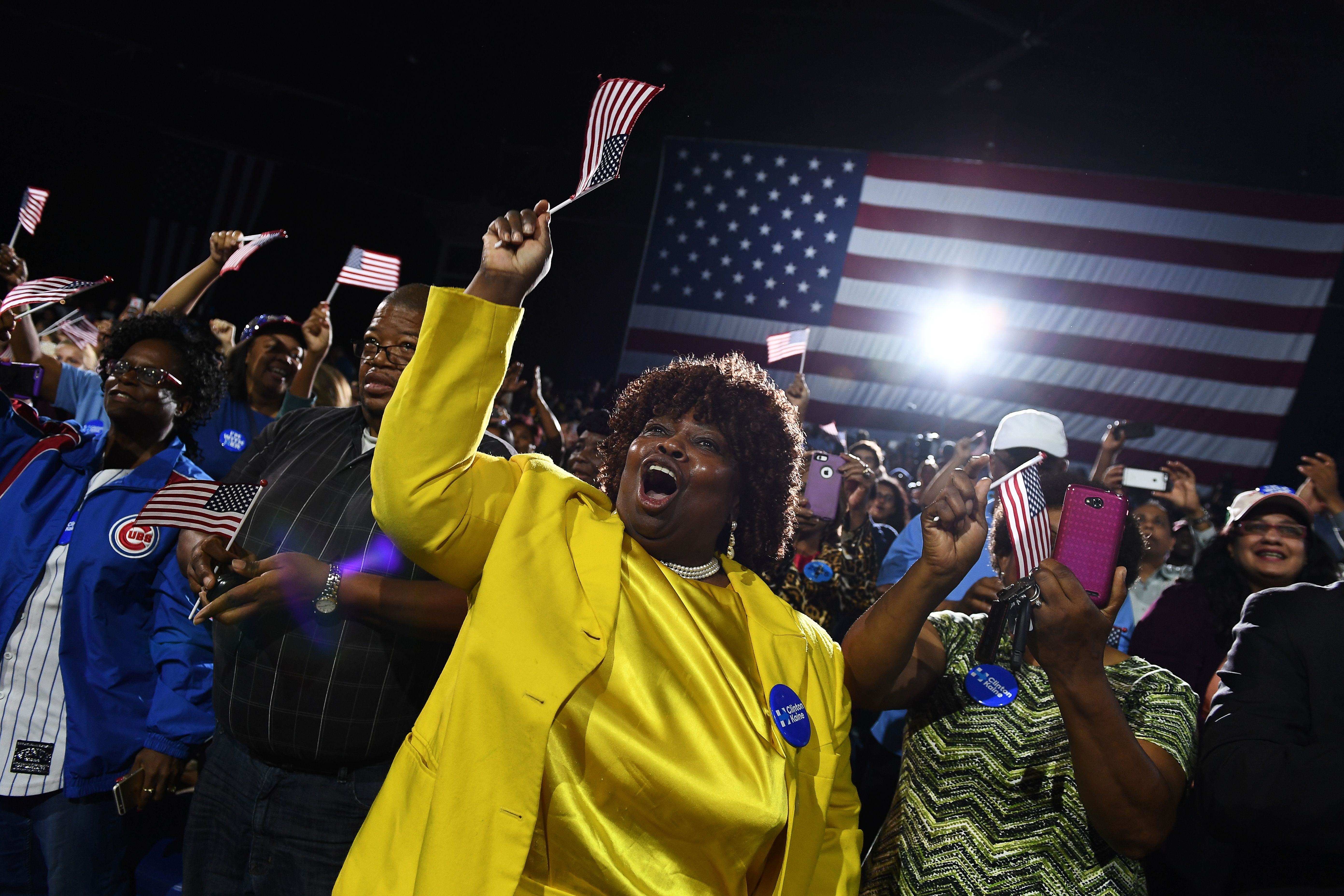 US-VOTE-DEMOCRATS-CLINTON