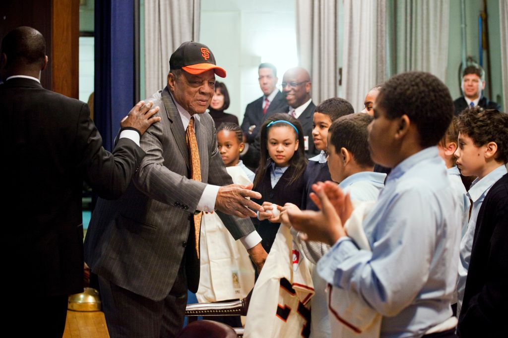 Willie Mays And The World Series Trophy Visit New York City