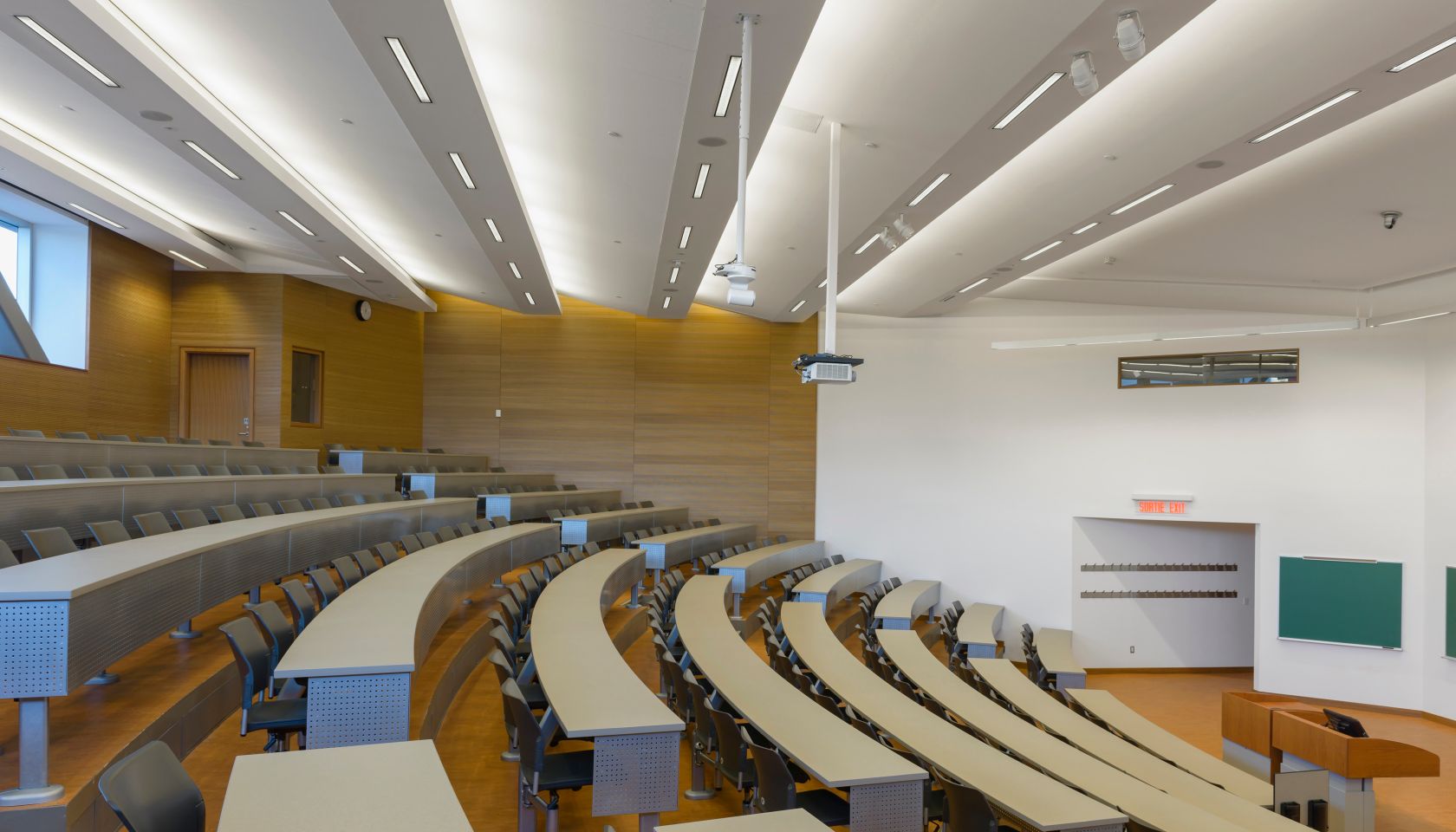 University of Ottawa Faculty of Social Sciences, Ottawa, Canada. Architect: Diamond Schmitt Architects, 2013.