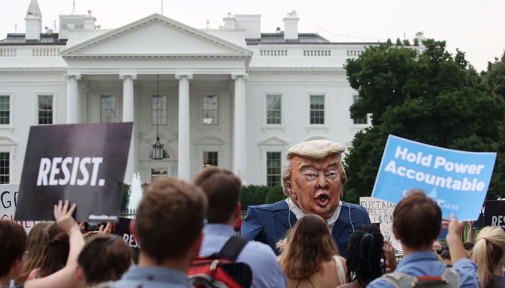 Protesters Outside The White House Demand An Investigation Into Donald Trump Jr.'s Meeting With Russian Lawyer