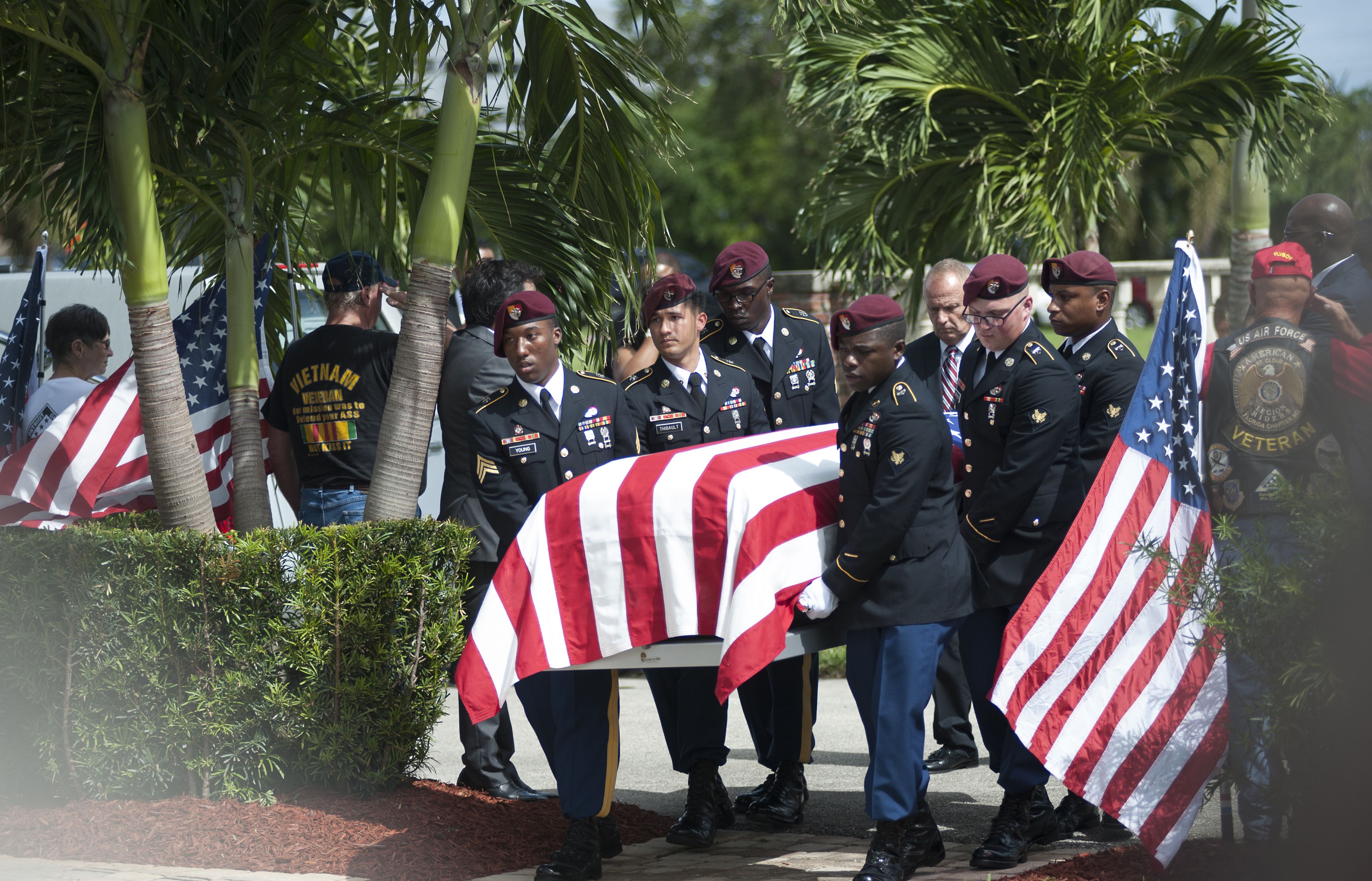 US-POLITICS-MILITARY