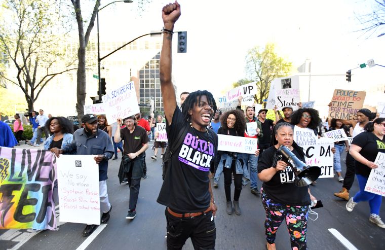 BLM Shouts For Justice