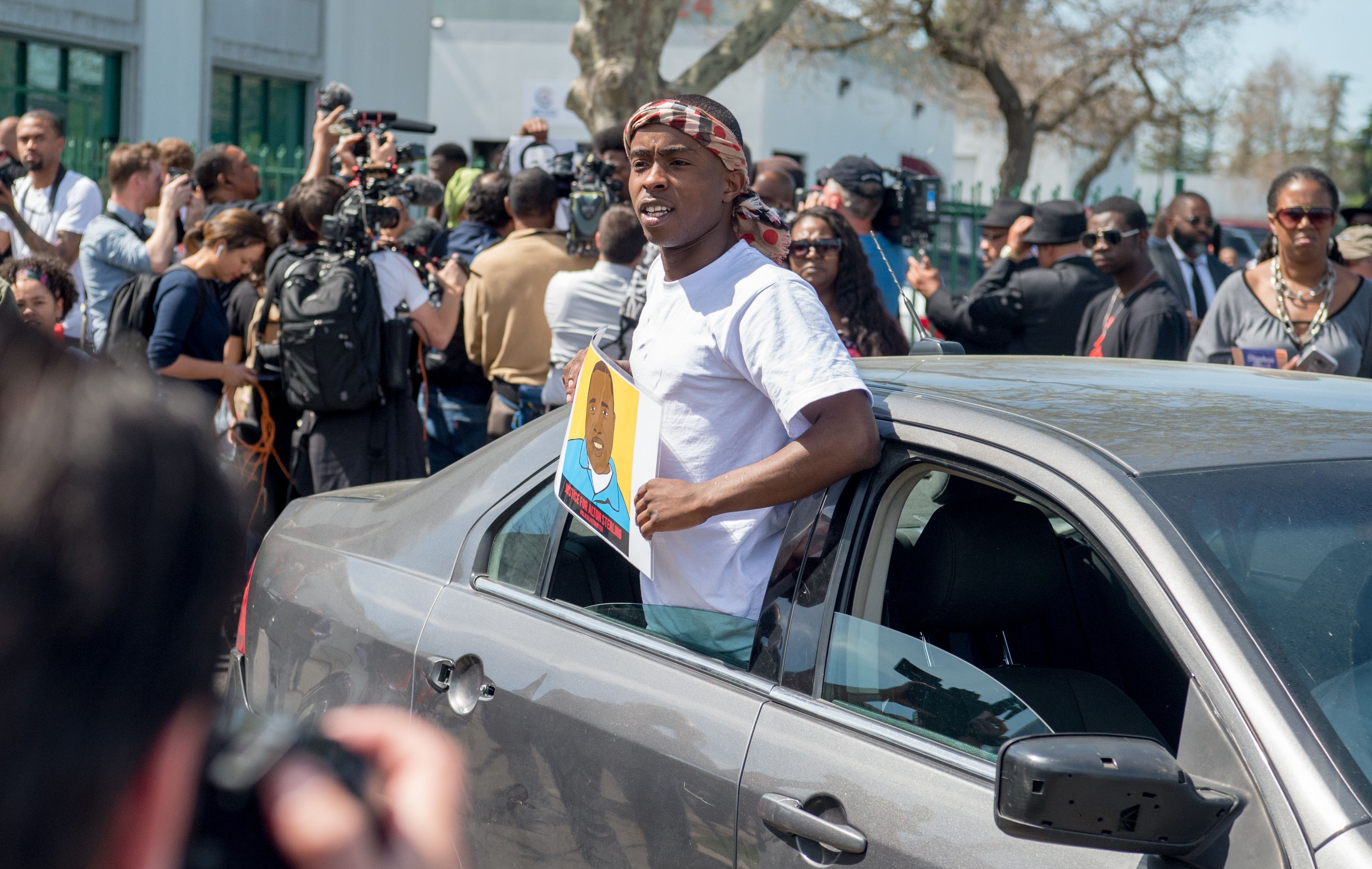 US-POLICE-SHOOTING-RIGHTS-JUSTICE