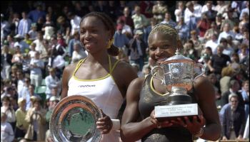 Serena Williams defeats her sister Venus at 2002 Roland Garros French open