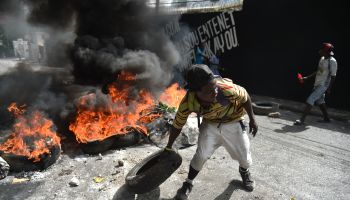 TOPSHOT-HAITI-FUEL-PROTEST