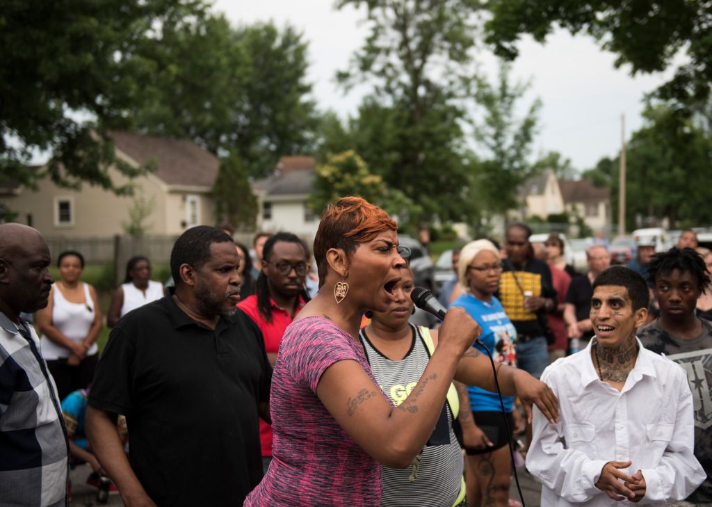 Minneapolis Community Holds Vigil For Man Shot And Killed By Police