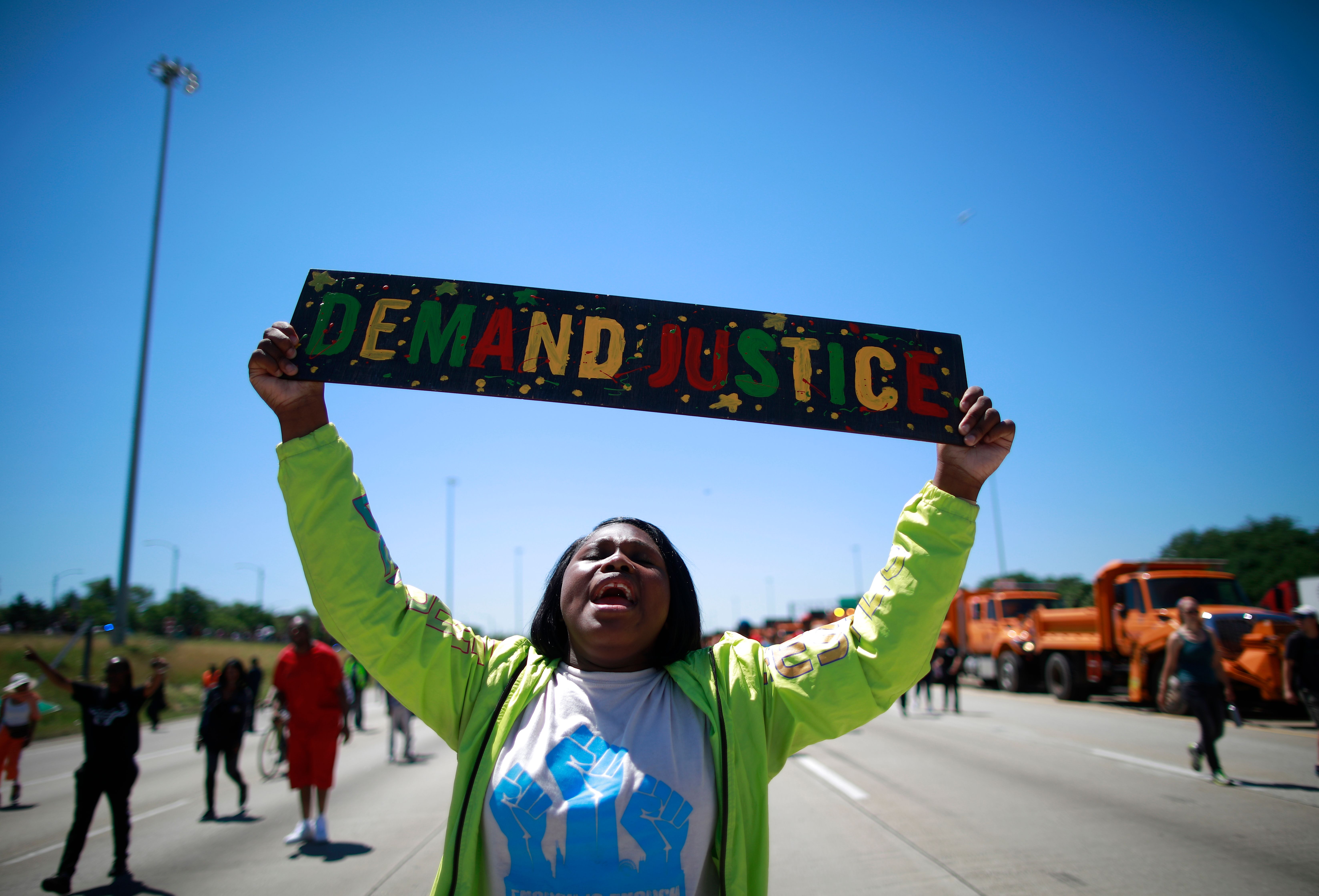 TOPSHOT-US-politics-crime-demonstration-Chicago-homicide