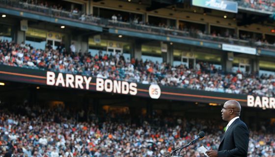 Willie Mays Called For Barry Bonds' Hall Of Fame Induction