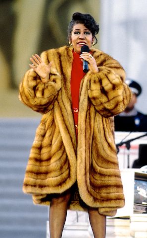 Aretha Franklin performs at the Lincoln Memorial