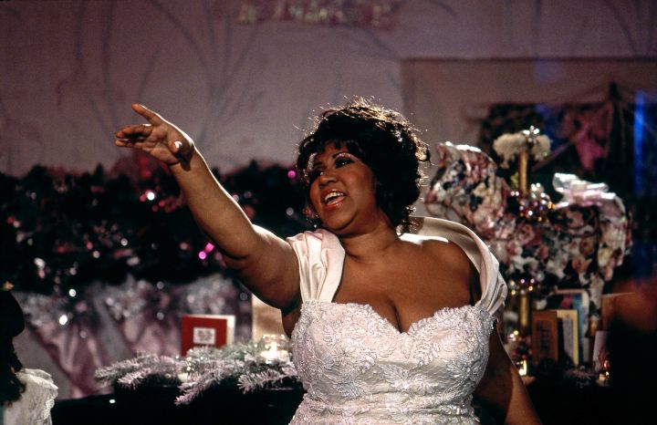 Aretha Franklin Appears On Christmas At Home With The Stars