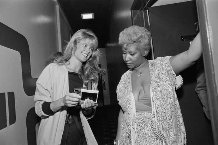 Christie Brinkley Getting Autograph From Aretha Franklin