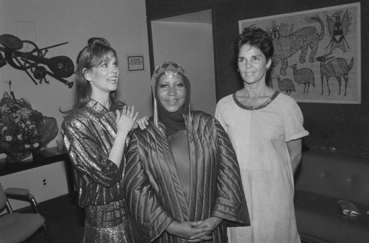 Lesley Ann Warren, Aretha Franklin, and Ali MacGraw