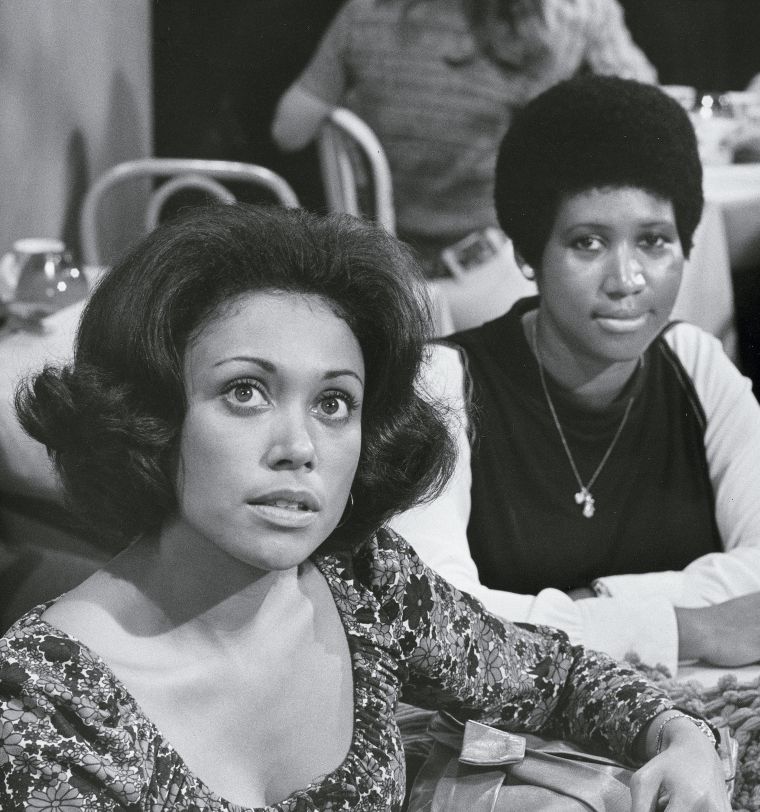 Denise Nicholas And Aretha Franklin On ‘Room 222’