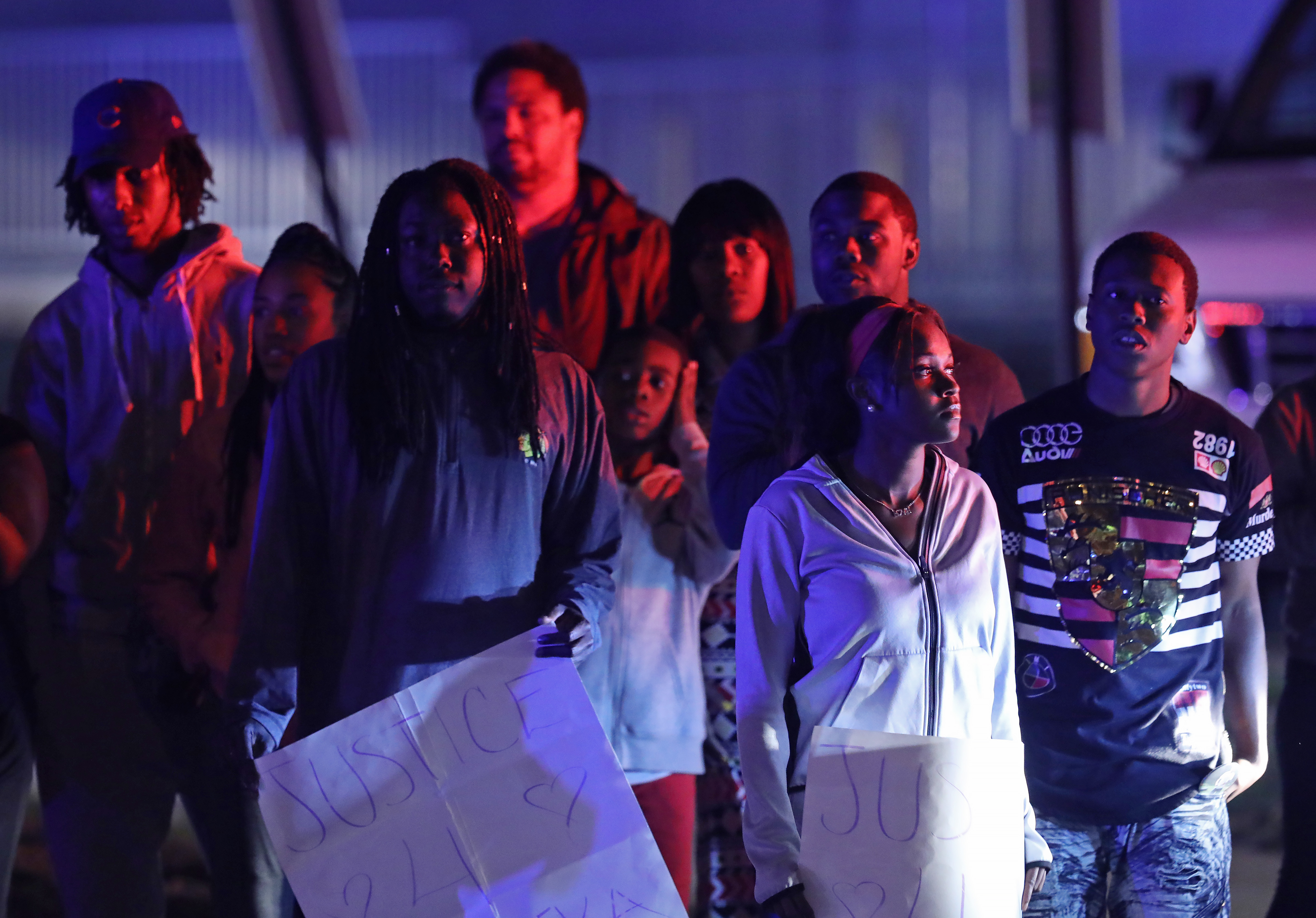 Teen from Chicago found dead in walk-in freezer at hotel