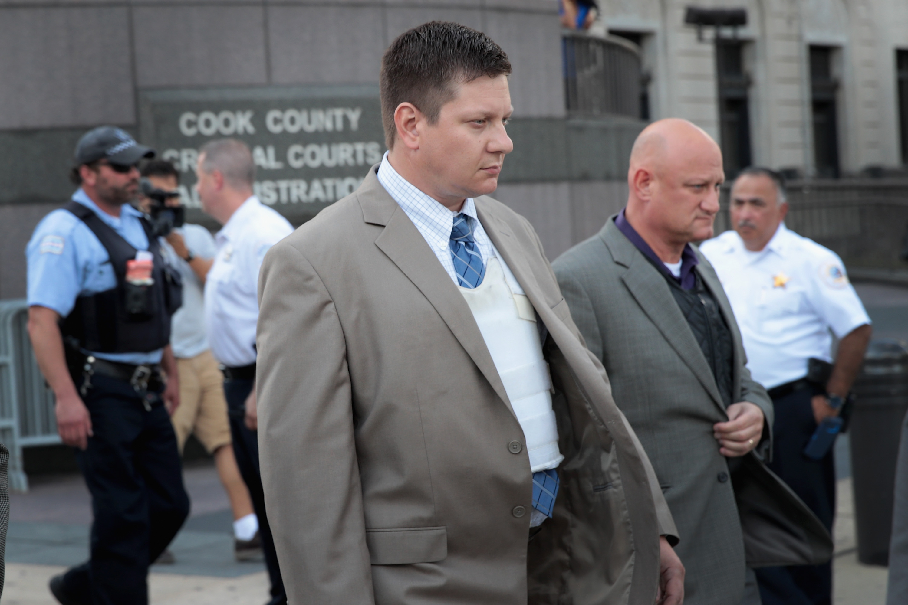 Trial Starts For Chicago Police Officer Who Shot Laquan McDonald